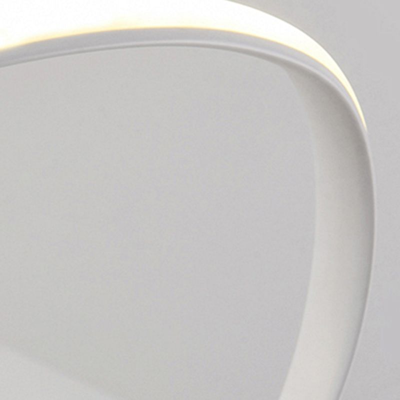 Modern Artistic LED Linear Pendant Light Aluminium Hanging Lamp with Silicone Shade