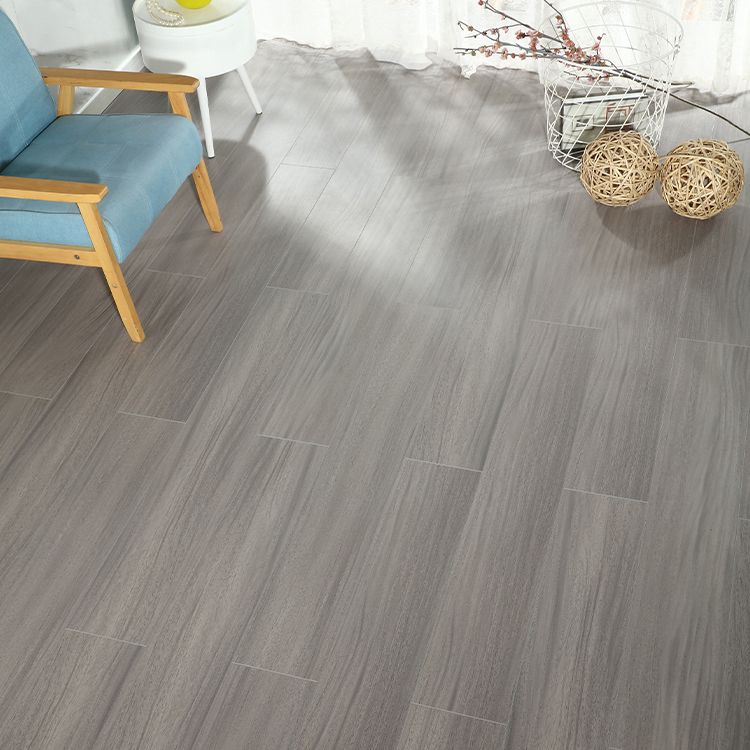 Scratch Resistant Wood Laminate Floor Textured Laminate Flooring