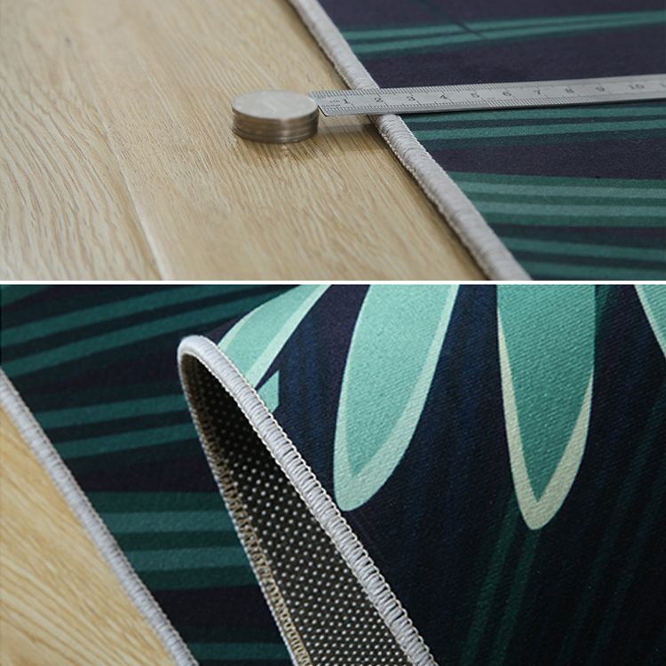 Green Tone Tropical Indoor Rug Polyester Leaves Print Rug Non-Slip Backing Indoor Rug for Living Room
