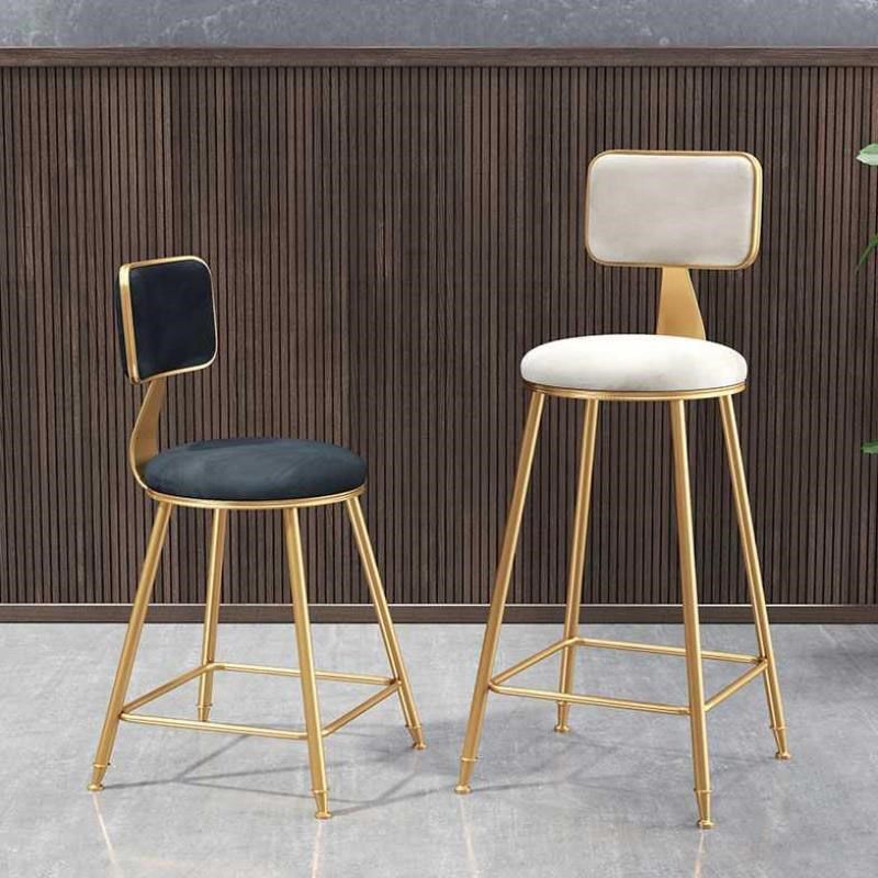 Glam Round Bar and Counter Stool Low Back Stool with 4 Legs in Gold