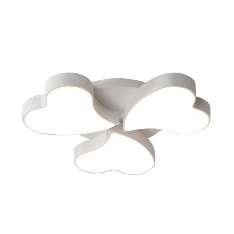Plafonnier en forme de cœur en acrylique, plafonnier LED Art déco en blanc pour chambre à coucher