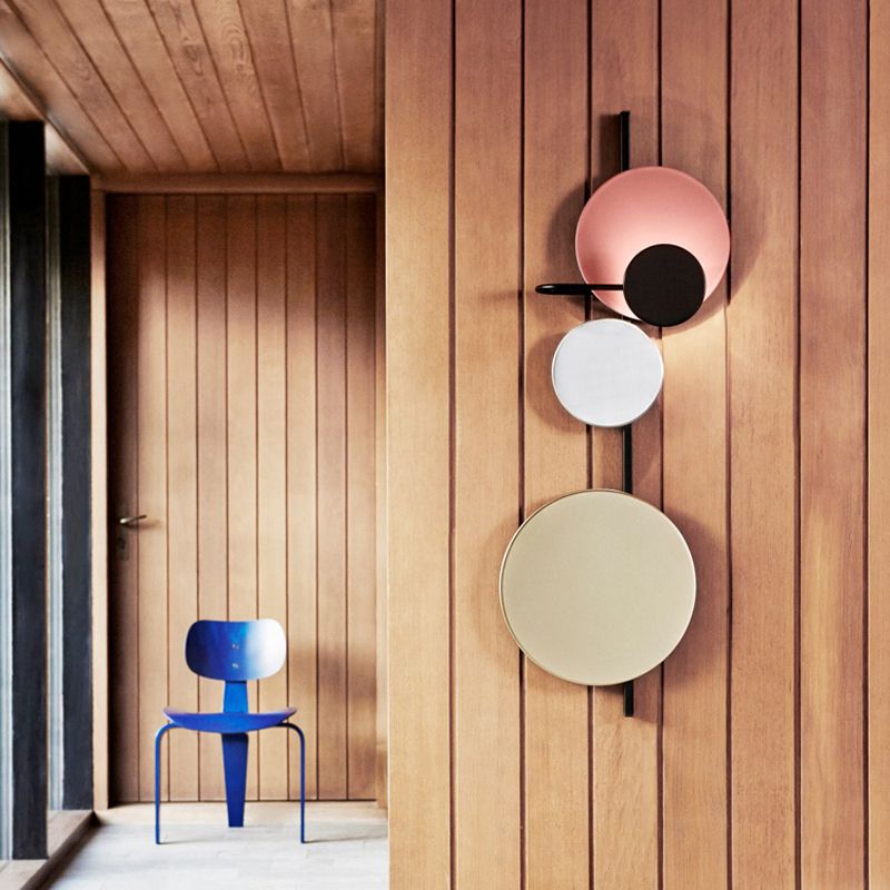 Moveable Moon Wall Light Nordic Metal Black/White/Pink LED Flush Mount Wall Sconce in White/Yellow Light