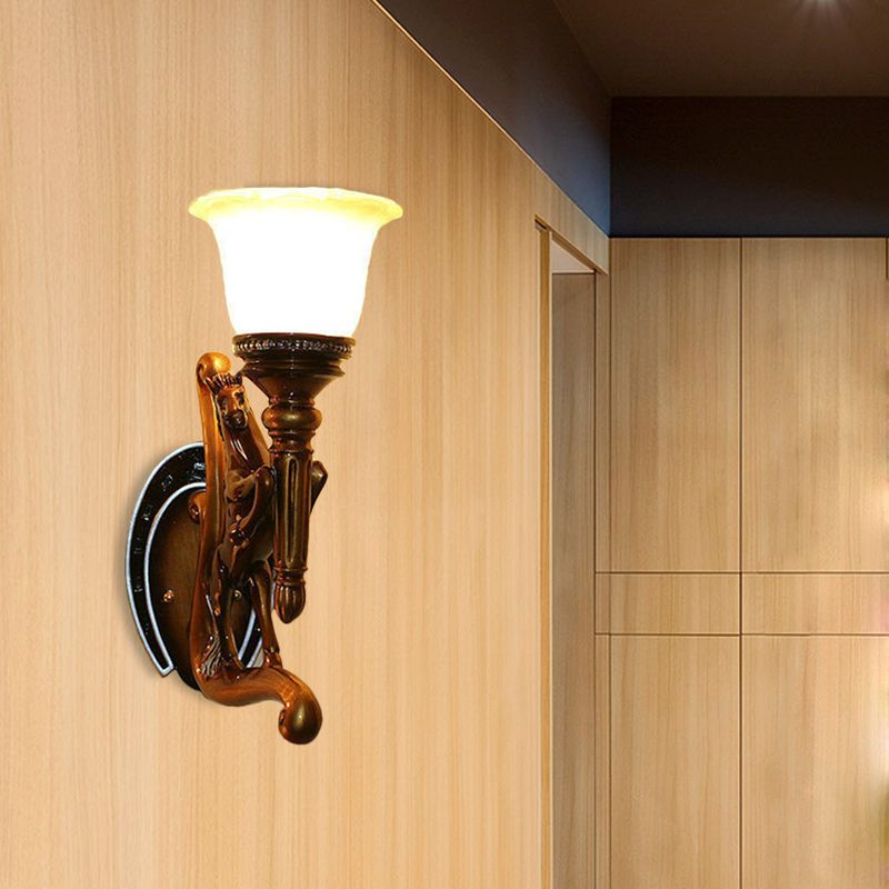 Lámpara de montaje de pared de corcel oscuro de corcel