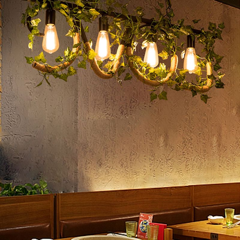 4 lumières linéaires de la lampe avec un lodge de plante artificielle métal.