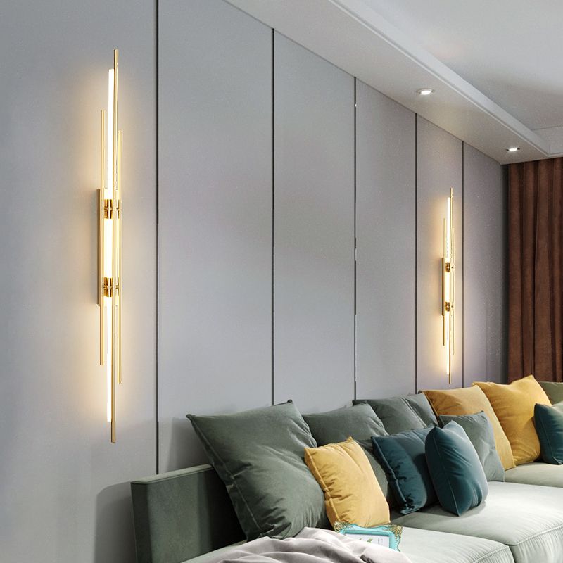 Modern Metal LED Wall Sconce Linear Shape Wall Light with Acrylic Shade for Bedroom
