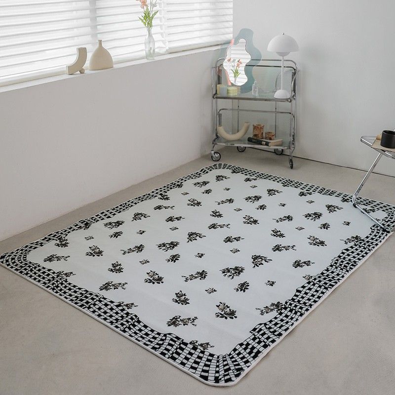 Beige Modern Area Rug Geometric Pattern Polyester Area Carpet Non-Slip Backing Rug for Bedroom