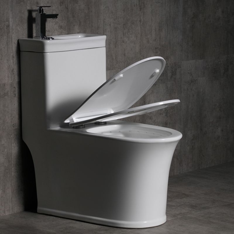 Floor Mounted Toilet One-Piece Toilet Porcelain Siphon Jet Flush Toilet
