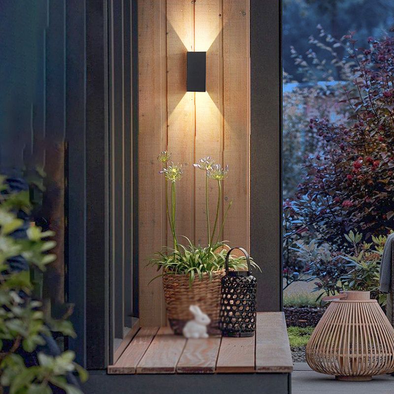 Metal Wall Lamp Modern 2 Lights Wall Mounted Lighting for Outdoor