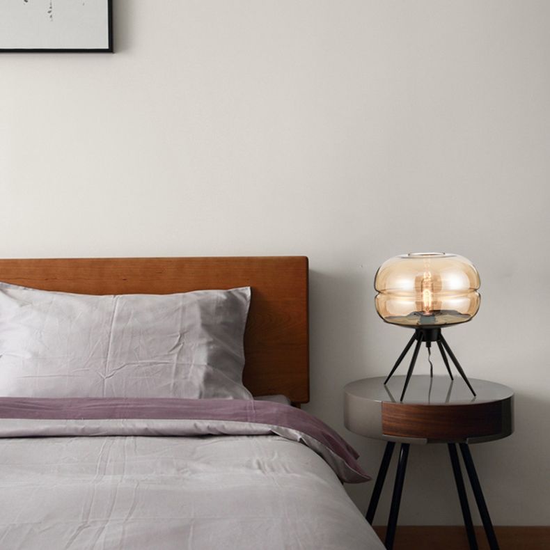 Lampada da comodino in vetro lampada da tavolo ultramoderna Semplicità per camera da letto