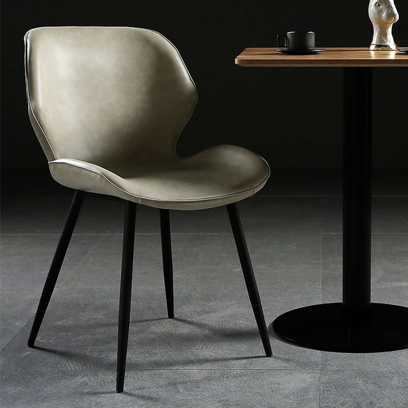 Silla de comedor de metal contemporánea, silla sin brazos con respaldo para uso doméstico