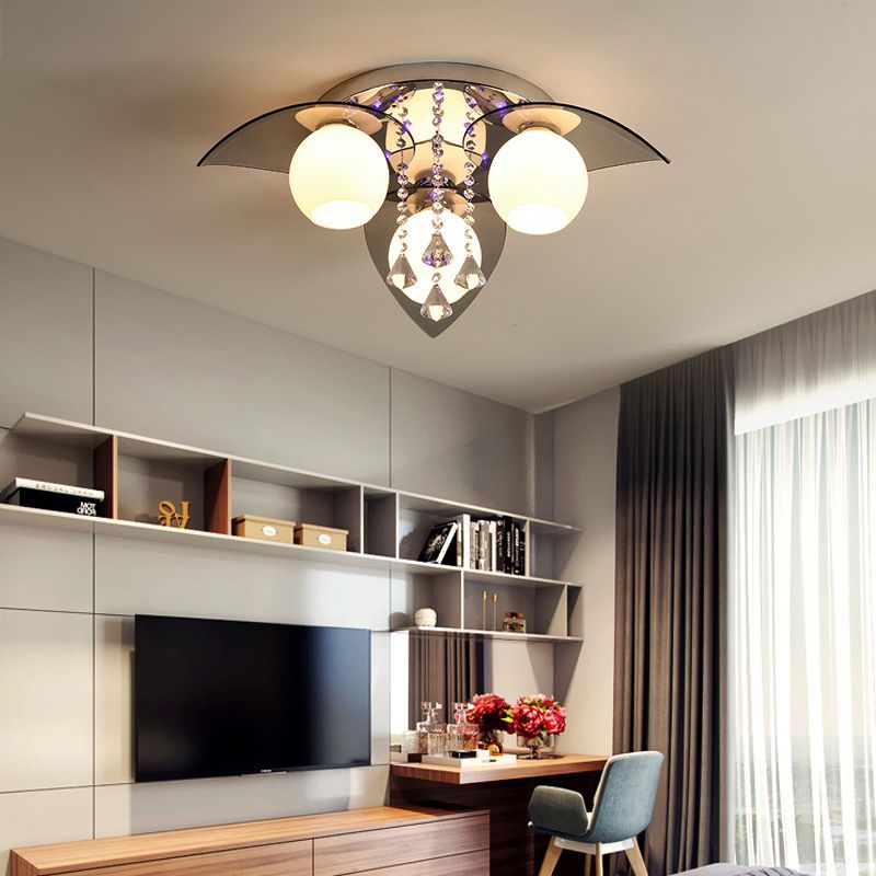 Lámpara de techo de globo de metal de estilo moderno y lujoso con montaje empotrado de cristal plateado y decoración de cristal