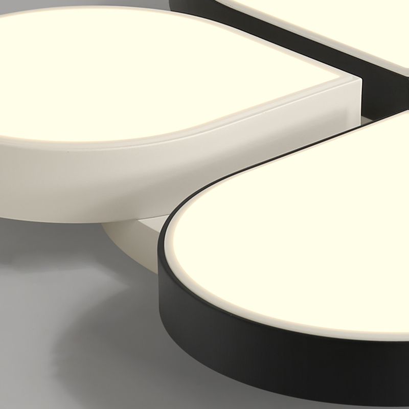 Plafonnier LED en acrylique à 4 lumières de style moderne et concis, plafonnier géométrique en fer laqué