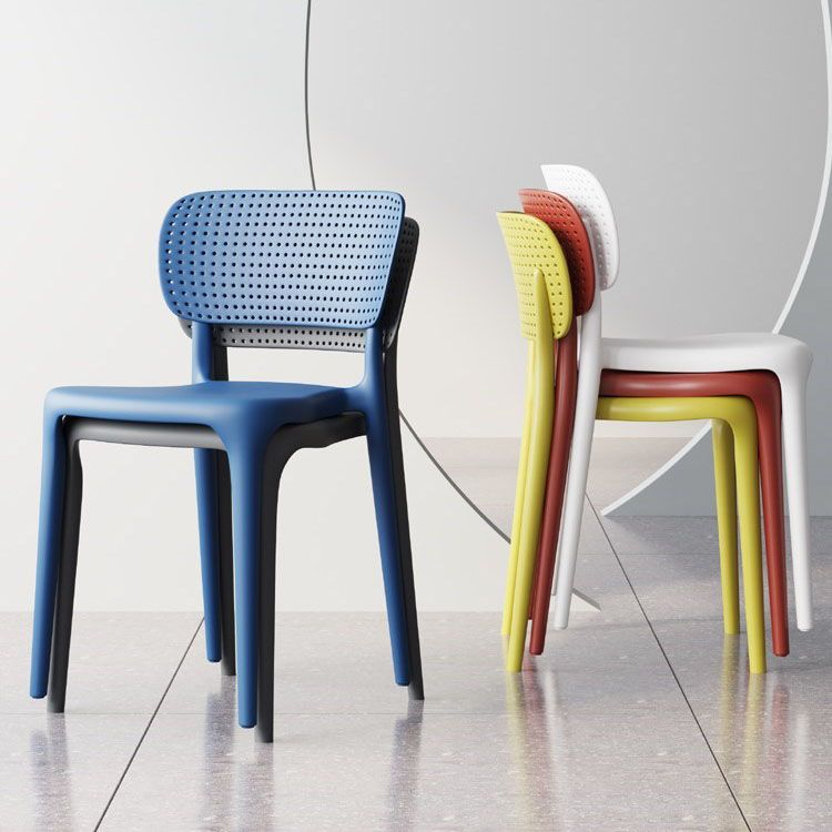 Sedia da pranzo in plastica in plastica contemporanea sedia aperta