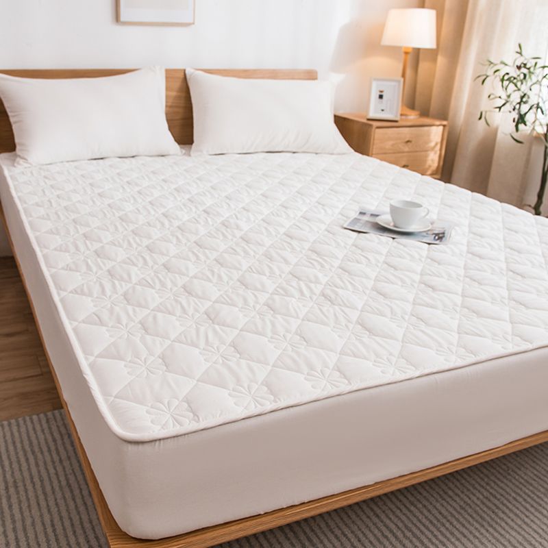 Quilted Fitted Sheet Solid Polyester Fade Resistant Non-Pilling White Fitted Sheet