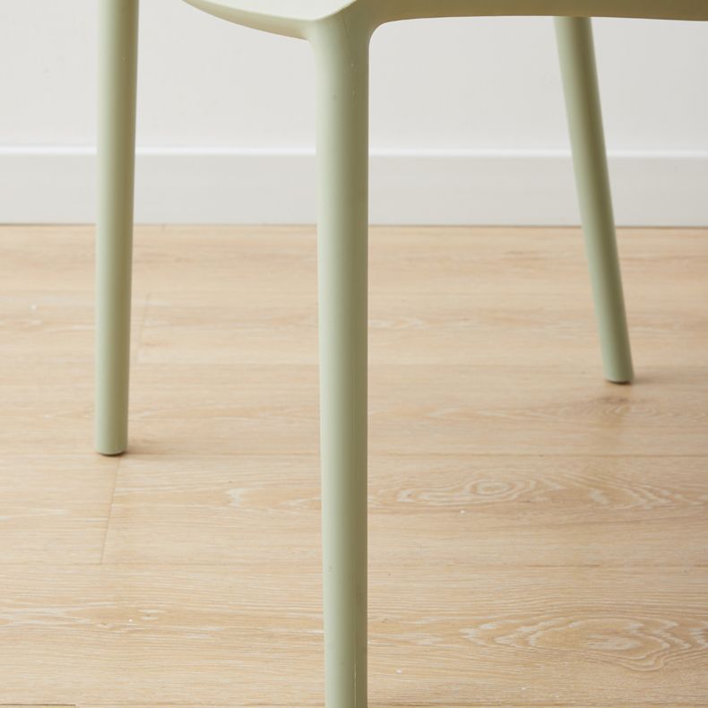 Scandinavian Armless Dining Chairs Plastic Indoor Stackable Solid Back Side Chair