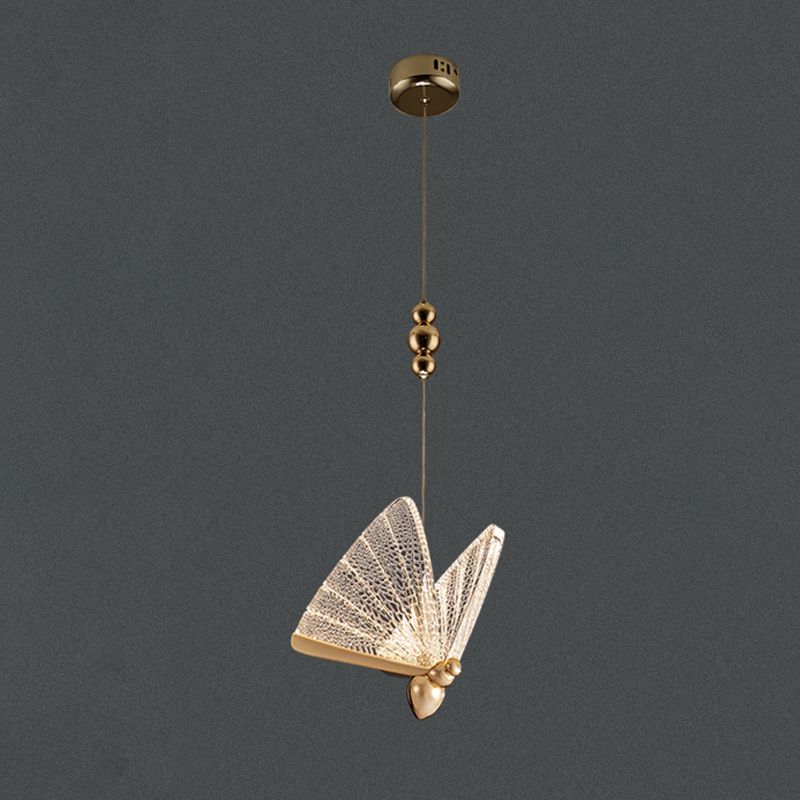 Lámpara de luz colgante de mariposa acrílico lámpara de suspensión de acabado dorado
