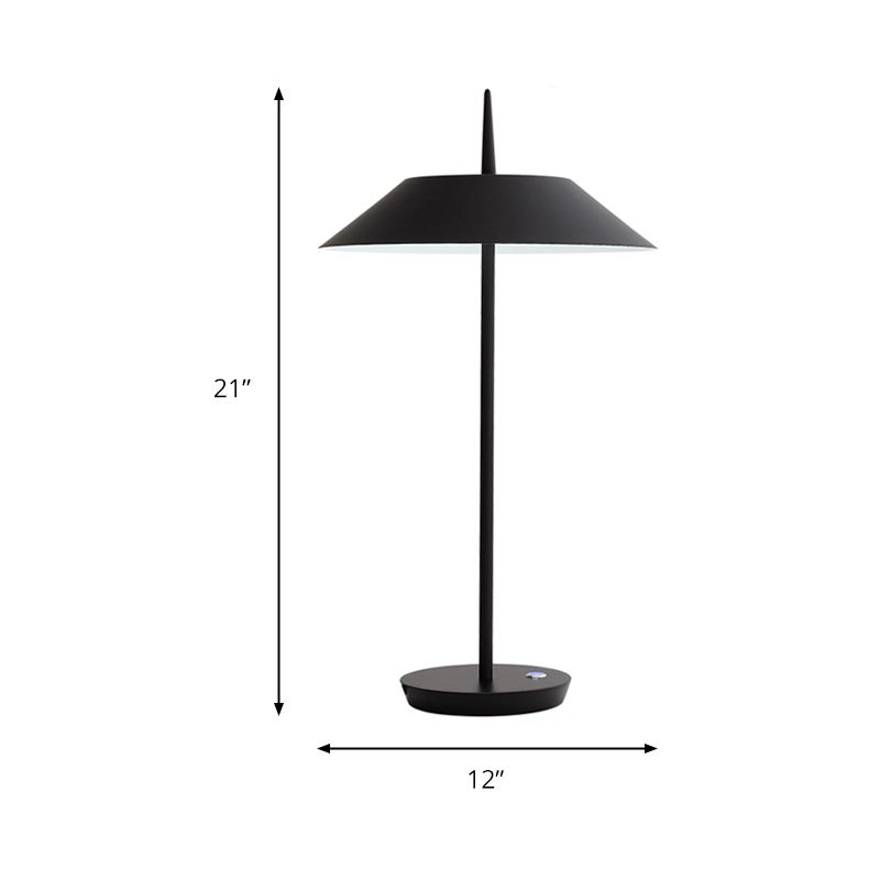 Table à cône Light Style Contemporain Metal LED Black / White / Gold Table Lampe pour le salon