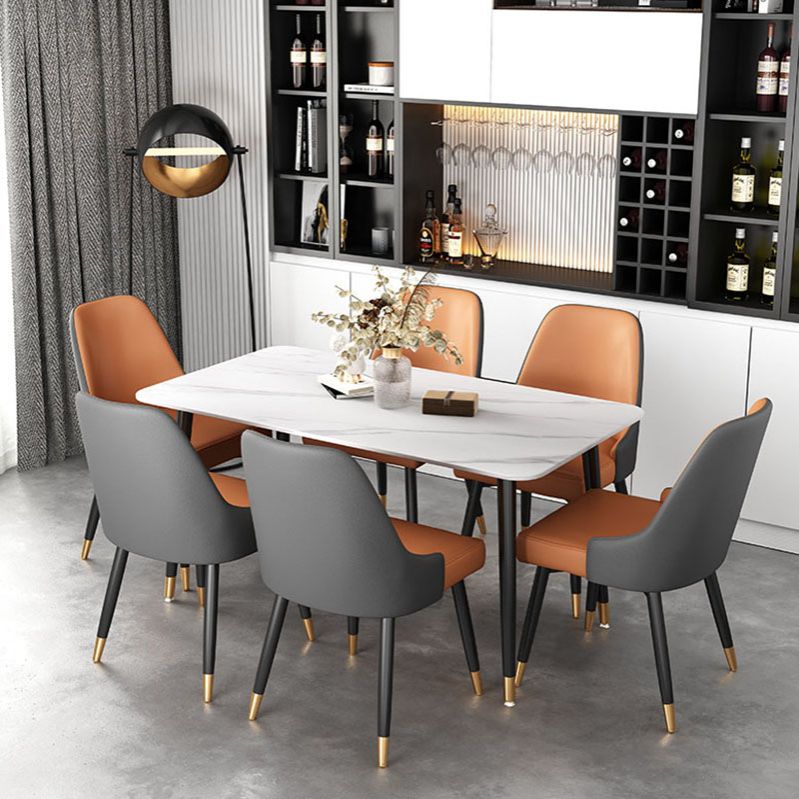 Sillas sin brazos de comedor de metal Glam, sillas Parsons de comedor de cuero PU para restaurante
