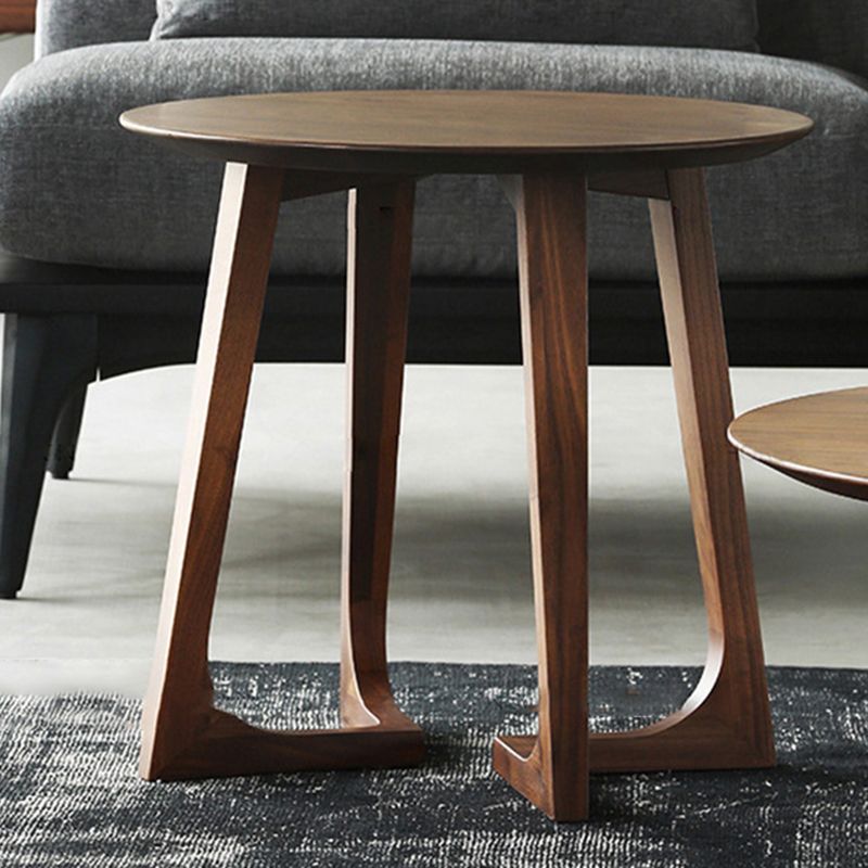 Solid Wood Round Coffee Table in Brown Scandinavian 2 Pieces Cocktail Table Set