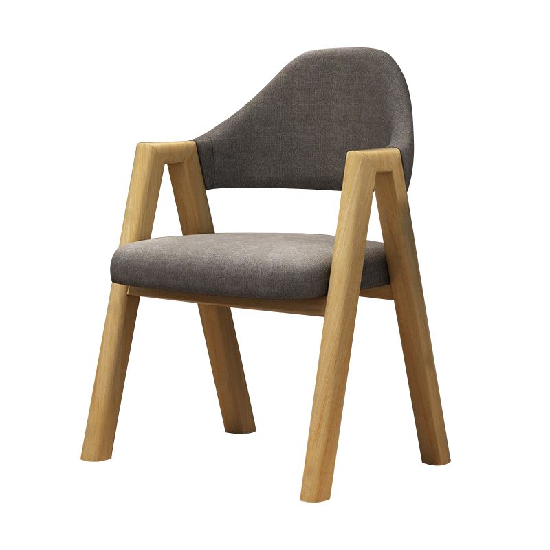 Silla de comedor moderna con respaldo abierto y acabado mate de sillón de tela para restaurante