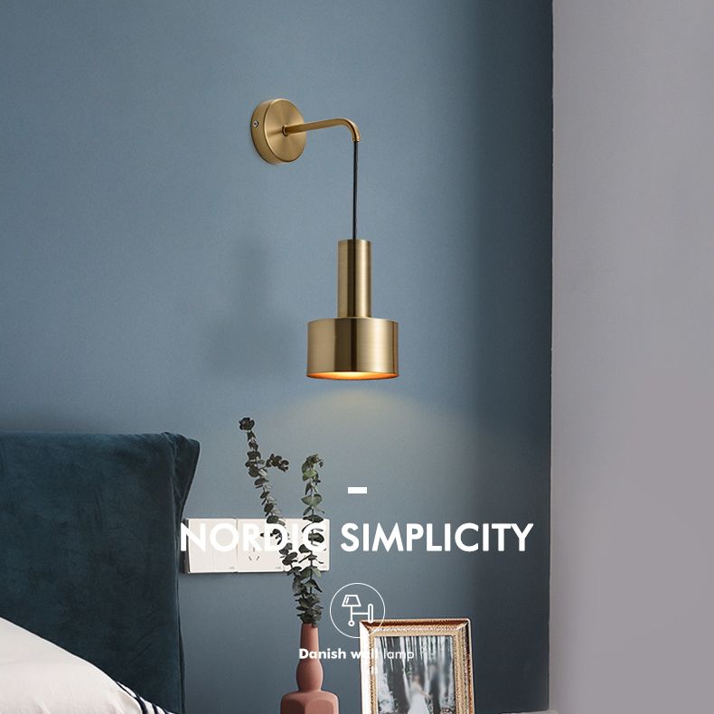 Lámpara montada en la pared de tambor lámpara de montaje de pared de metal posmoderna para sala de estar