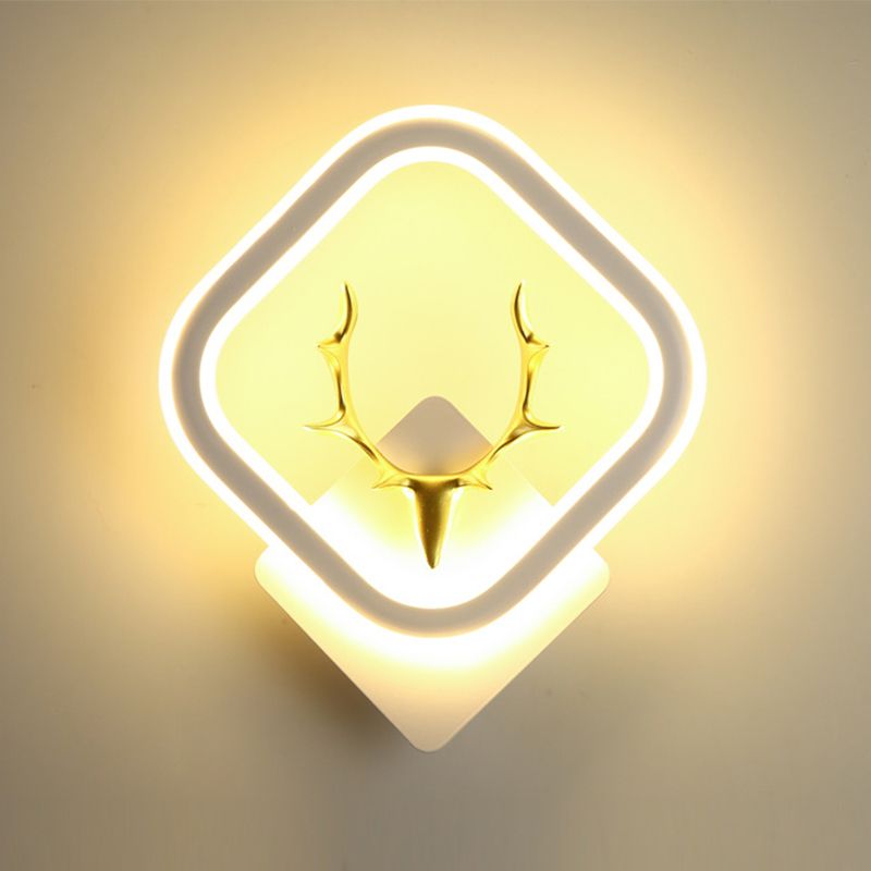 Modern Metal Wall Sconce Minimalist Linear LED Wall Light Fixture