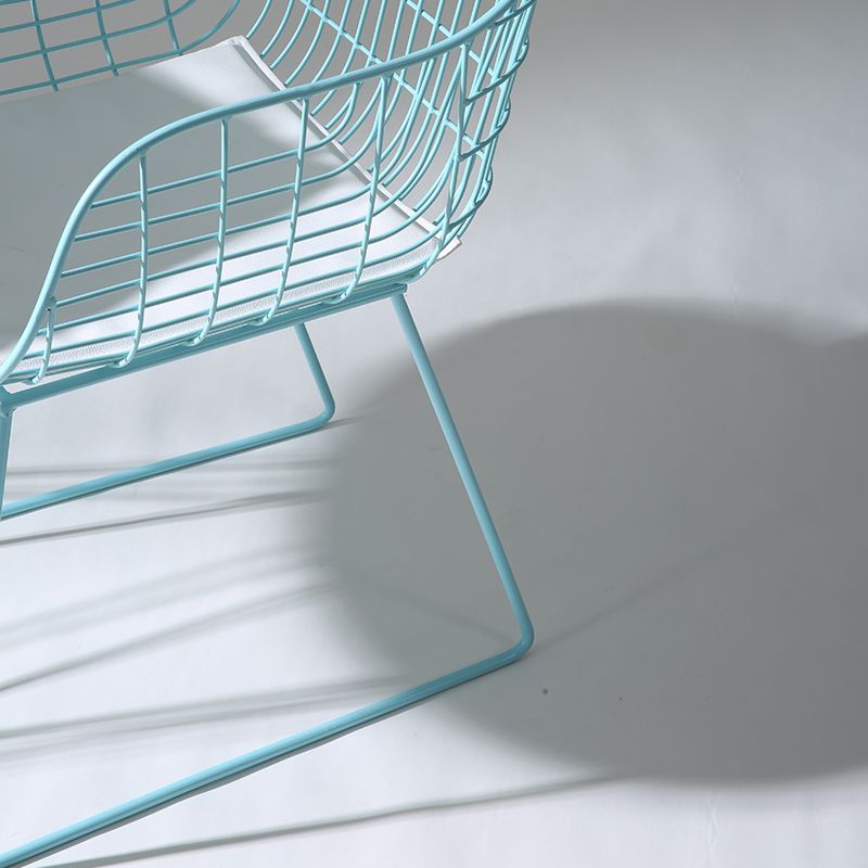 Contemporary Style Metal Dining Room Chair Windsor Back Arm Chair for Kitchen