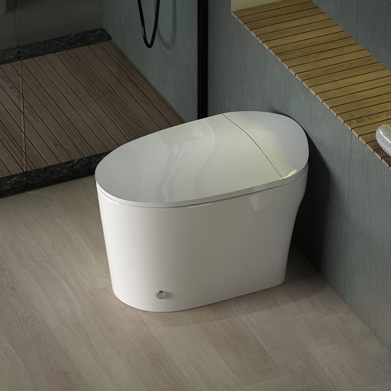Contemporary Elongated Toilet Bowl White One Piece Toilet with Glazed Surface
