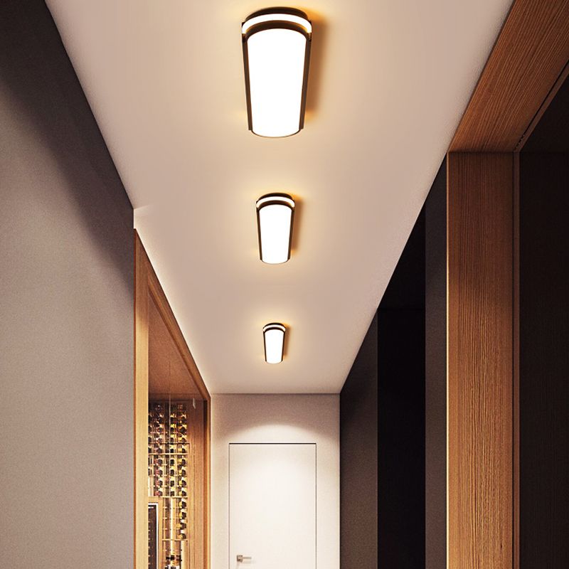 Metal Oval Flush Mount Light Fixture Minimalist Style LED Flush Ceiling Light Fixture