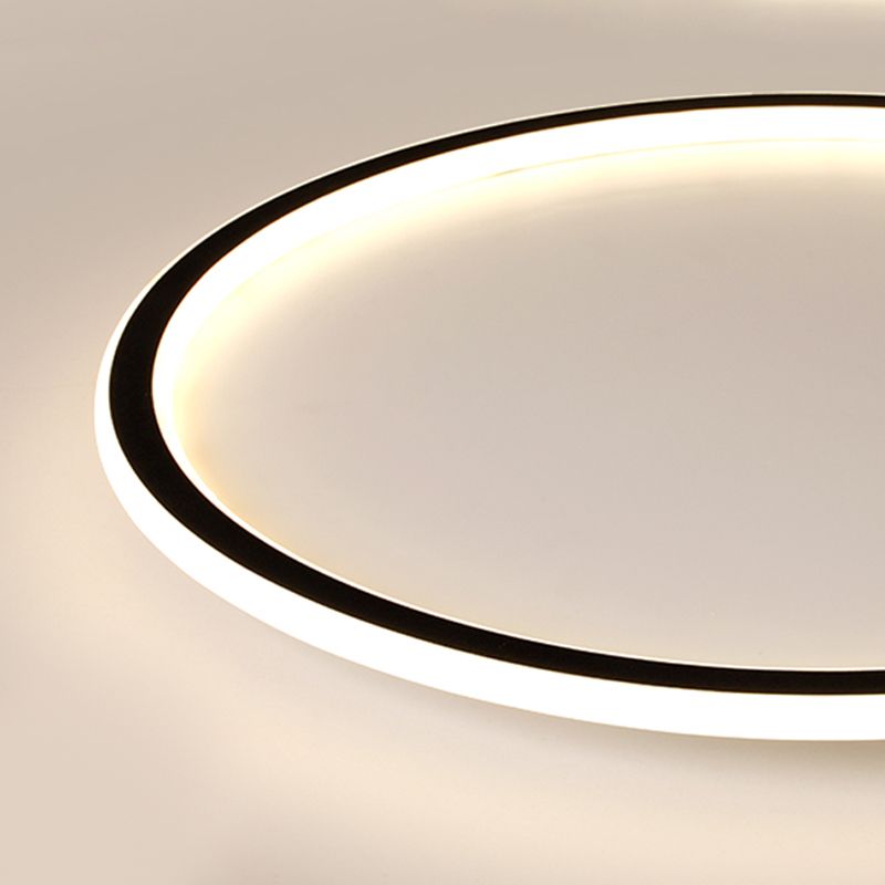 Contemporary Round Flush Light Metal 1 Light Flush Mount Ceiling Fixture in Black
