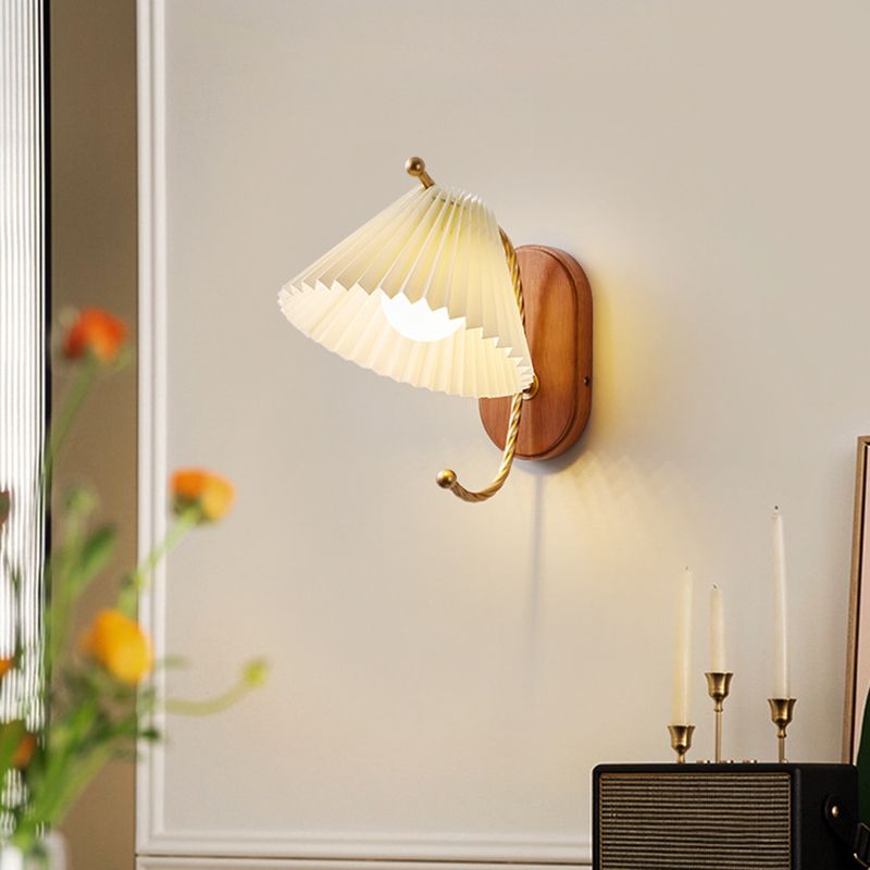 Modern Simple 1-Light Vanity Lamp Wooden Base Vanity Light in White