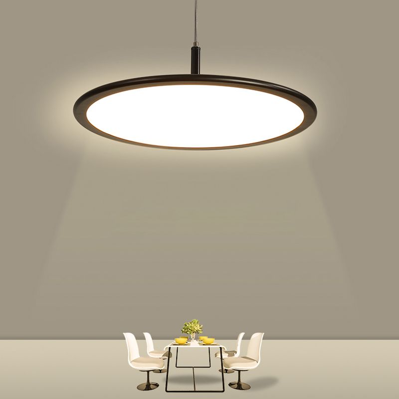 Salle de salle à manger en forme de disque