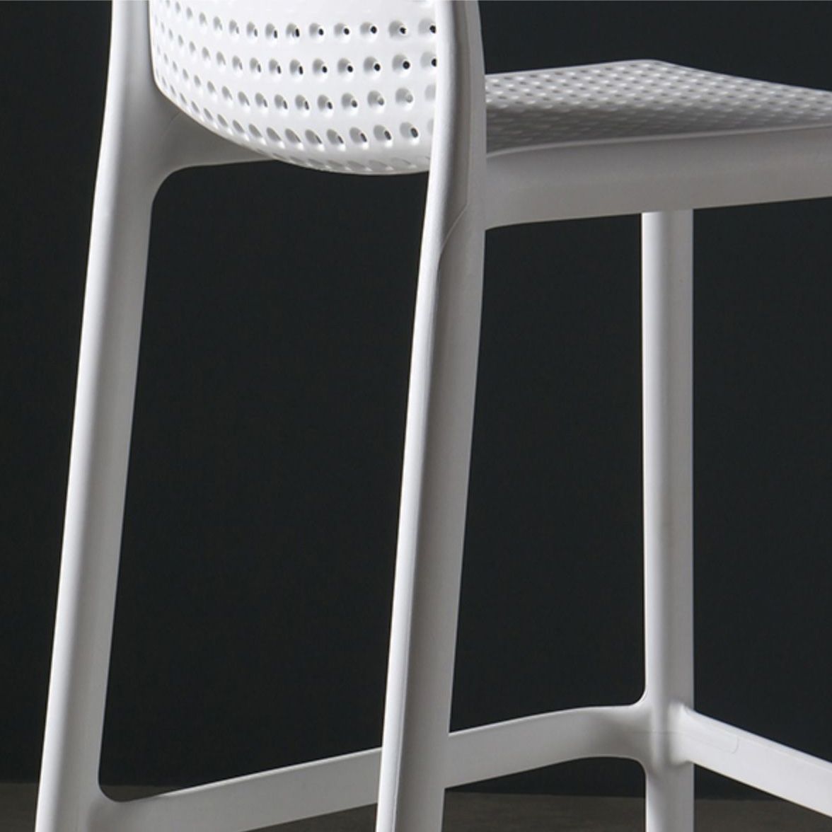 Nordic Style Bar-stool Plastic Counter Bar Stool with Plastic Legs for Kitchen