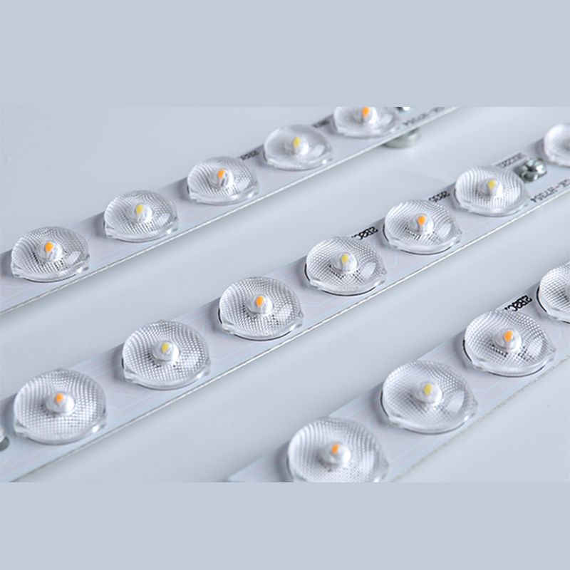 Lámpara de techo LED con montaje empotrado simple y pantalla acrílica