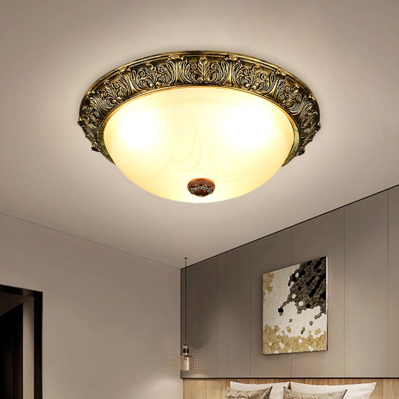 Plafonnier en forme de dôme de style rustique, 11 / 15 / 19 po, éclairage encastré à 2/3 têtes en verre opalin, blanc/laiton