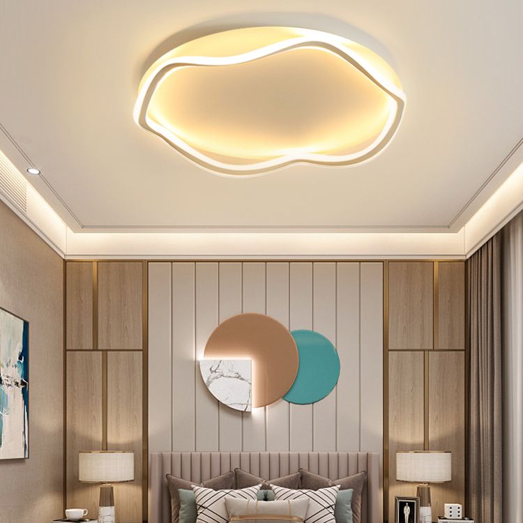 20" Long Simplicity Flush Ceiling Light Fixture Black/White Flush Mount Fixture