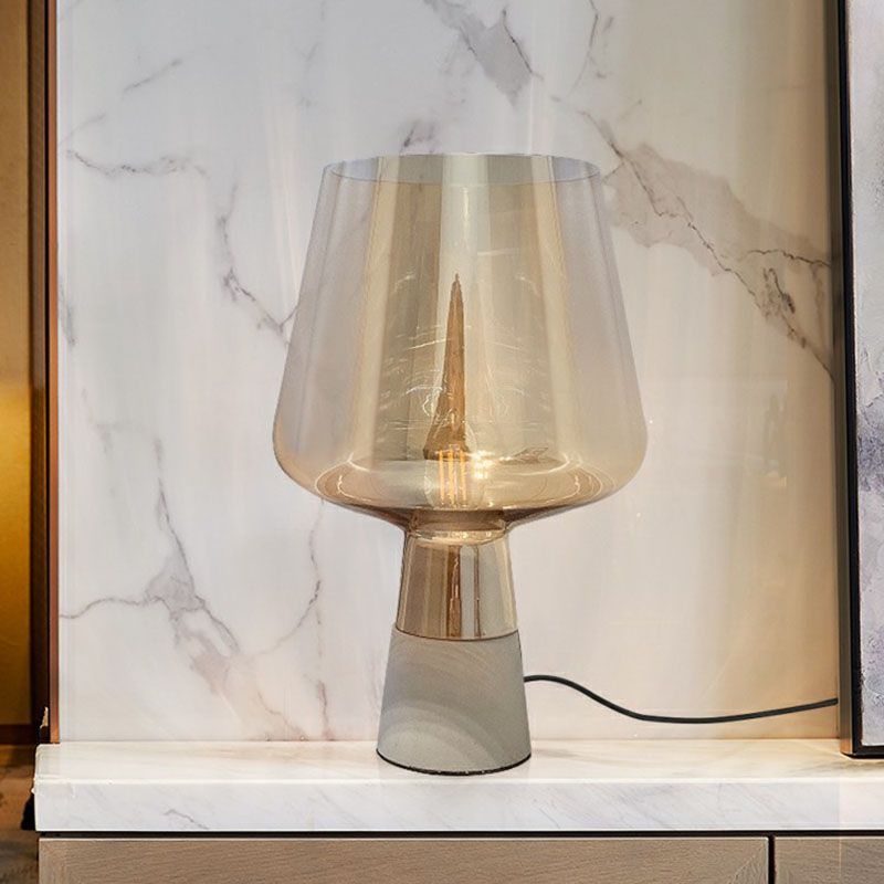 Tasse de vin Light Night Postmodern Verre 1 Bulbe Table de table Éclairage avec base de ciment