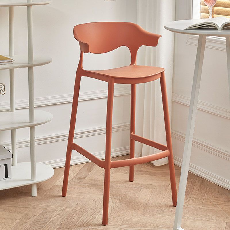Scandinavian Matte Finish Plastic Barstool Armed Milk Tea Shop Stool