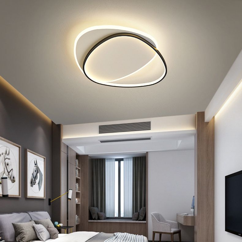 Black Ceiling Light Modernism LED Flush Mount Lighting for Foyer