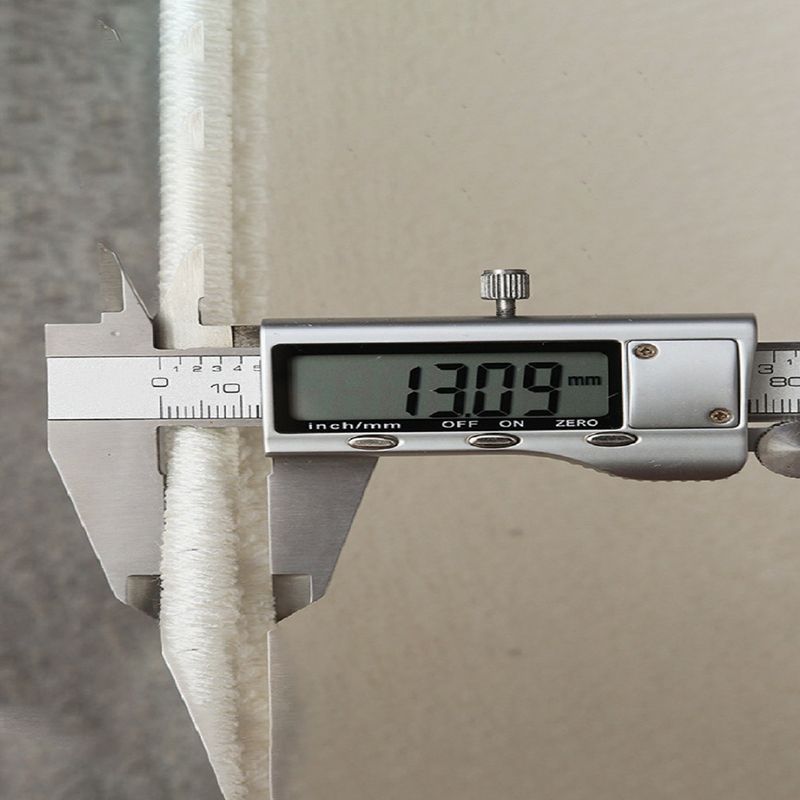 Black Check Pattern Rug Polyester Simple Rug Non-Slip Back Rug for Living Room