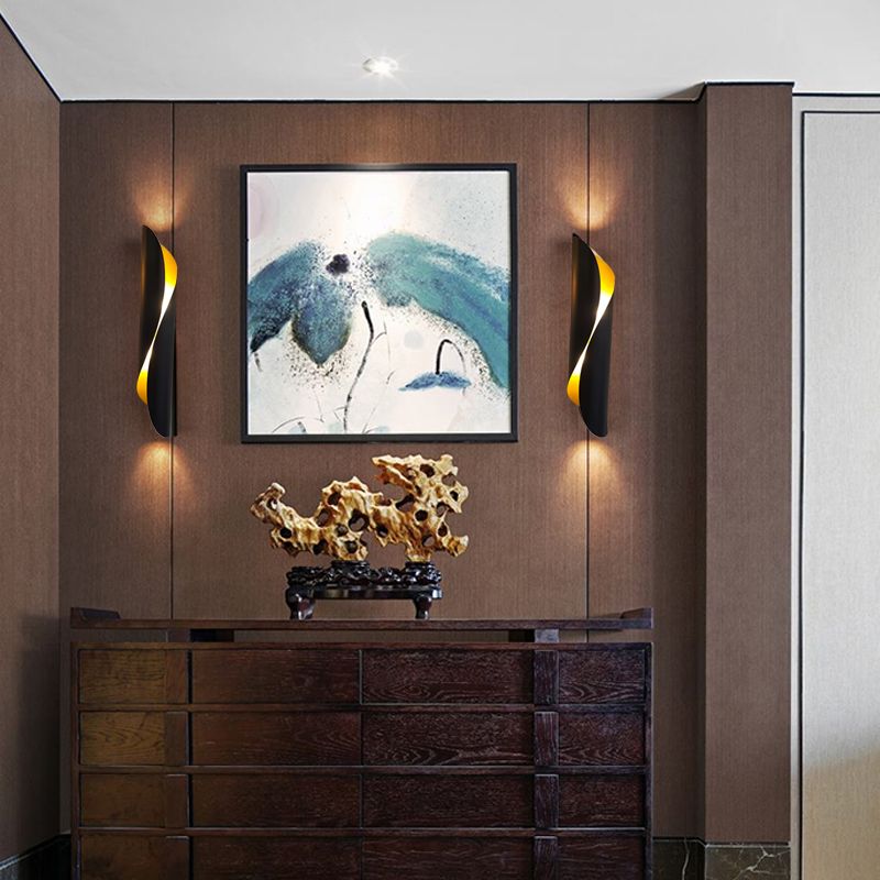 Minimalismo de montura de montaje enrollado de 2 cabezas Minimalismo Black/White Metallic Wall Lighting