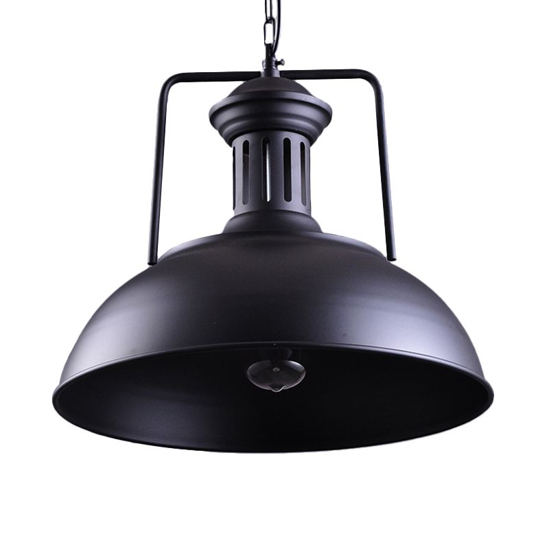 Lámpara de lámpara de caída negra de hierro Granero 1 Light Farmhouse Flexion de iluminación con enchufe ventilado
