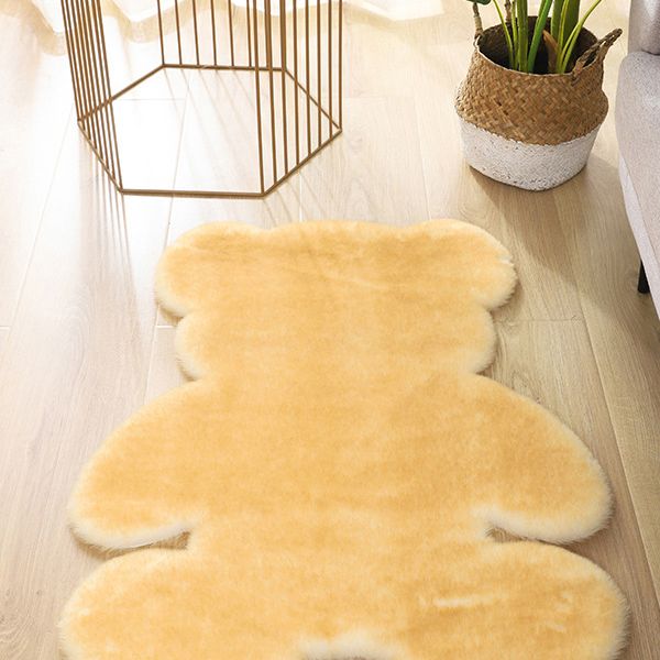 Lovely Bear shaped Area Rug Stylish Solid Shag Polypropylene Indoor Carpet Easy Care Friendly Washable Rug for Bedroom