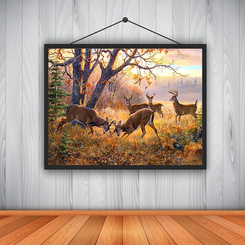 Decoración de pared de paisaje de tierra salvaje dorada con estampado artístico de lucha de ciervos de granja para comedor
