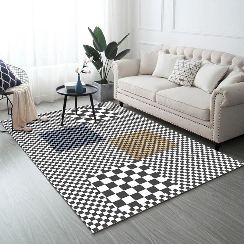 Contemporary Checkered Print Rug Polyester Carpet Stain Resistant Indoor Rug for Home Decoration