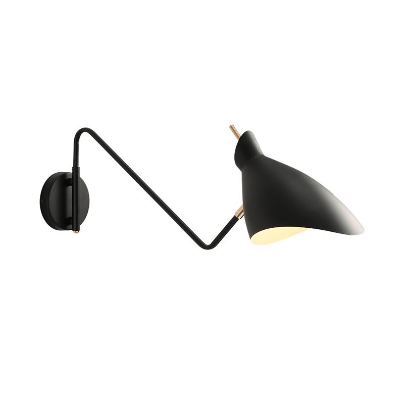Forma de onda de lámpara de pared negra/blanca de metal 1 Light Warehouse Splock con brazo angulado para el dormitorio