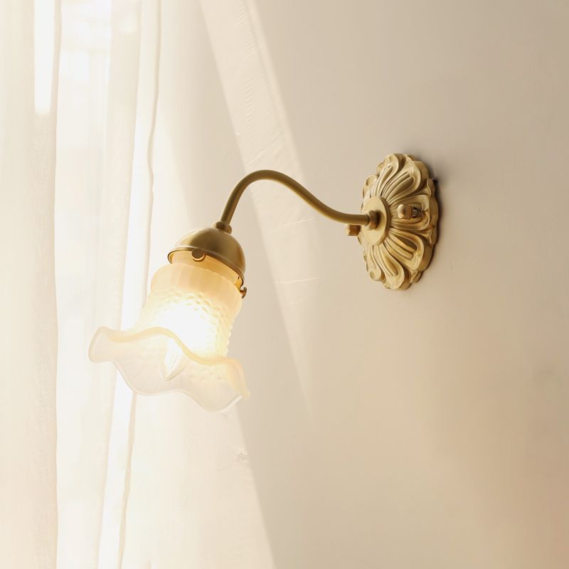 Modern Style Flower Shaped Wall Light Sconces Metal 1 Light Wall Lighting