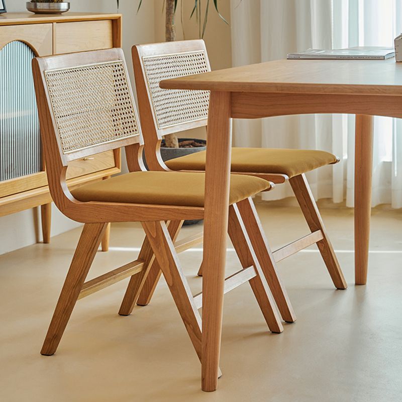 Traditionele stijl eetstoelen keukenarmloze zijstoelen met houten benen