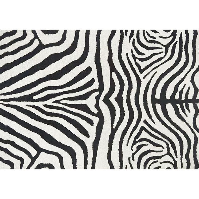 Stylish Area Carpet Trendy Zebra Print Indoor Rug Polyester Stain Resistant Carpet for Home Decor