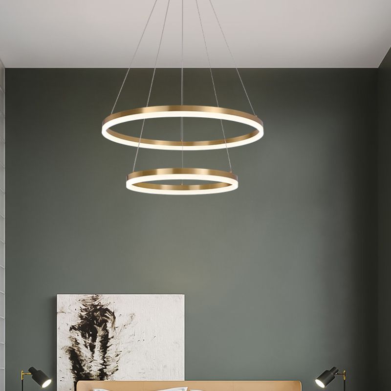 Fissaggi del lampadario a più luci di illuminazione anello moderno lampada appesa con ombra acrilica bianca